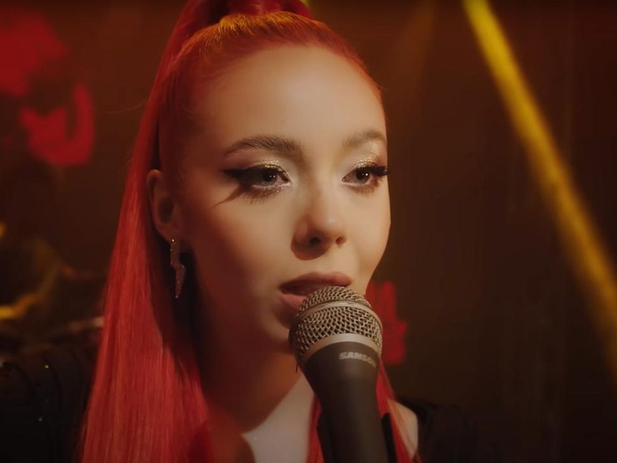 Olivia Addams lansează o variantă live a piesei „Răsărit Perfect”