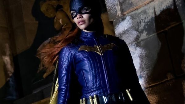 Lansarea filmului „Batgirl”, cu Leslie Grace în rol principal, a fost anulată