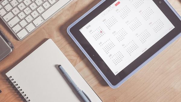 O nouă mini-vacanţă pentru români! Câte zile vom sta acasă de Sfânta Maria 2022?