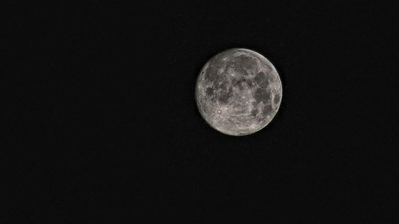 Lună Plină 12 august 2022: Viața acestor zodii se schimbă complet &icirc;ncep&acirc;nd cu această dată!