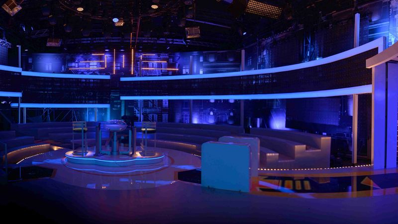 Primele imagini din platoul &ldquo;Tu urmezi!&rdquo;, game show-ul ce va fi prezentat de Dan Negru,  &icirc;n cur&acirc;nd, la Kanal D!