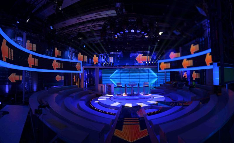 Primele imagini din platoul “Tu urmezi!”, game show-ul ce va fi prezentat de Dan Negru,  în curând, la Kanal D!