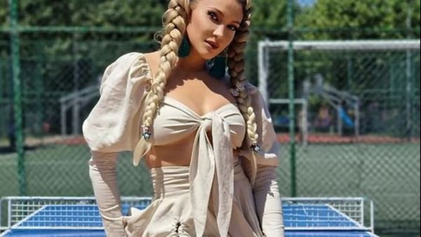 Lora a lansat piesa &bdquo;Emilian&rdquo;