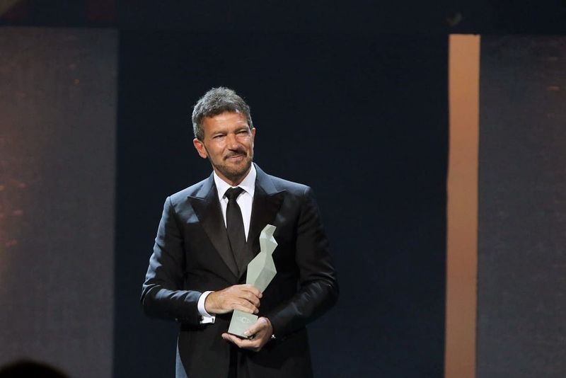 Antonio Banderas împlineşte 62 de ani