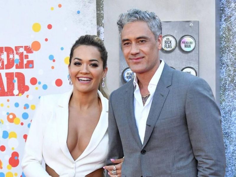 Rita Ora s-a căsătotit în secret cu regizorul Taika Waititi