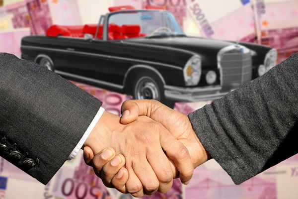 Acte necesare &icirc;nmatriculare auto: Cu ce documente trebuie să mergi la poliție?