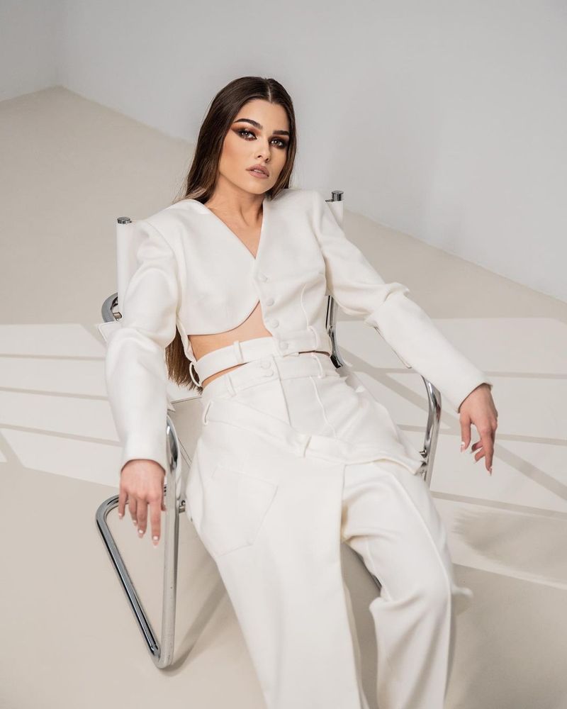 Theo Rose, detalii neștiute despre începuturile carierei sale