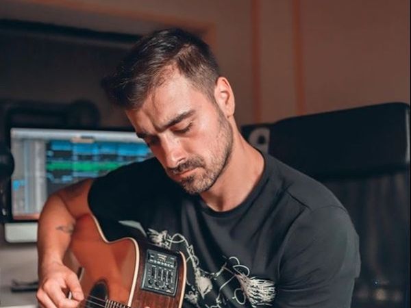 Liviu Teodorescu a lansat &bdquo;Formula Magica&rdquo;, cea de-a treia piesă de pe &rdquo;LiTeMoments vol. 5&rdquo;