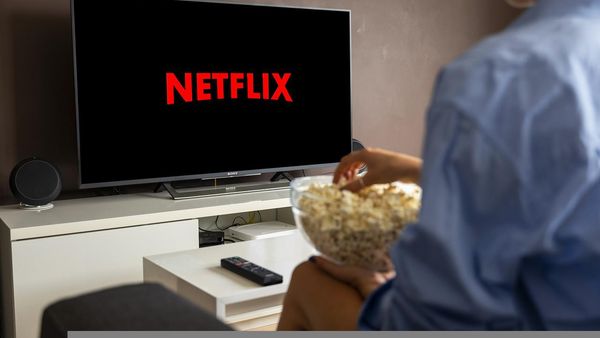 Filme și seriale Netflix septembrie 2022: Ce surprize vom avea parte în prima lună de toamnă?