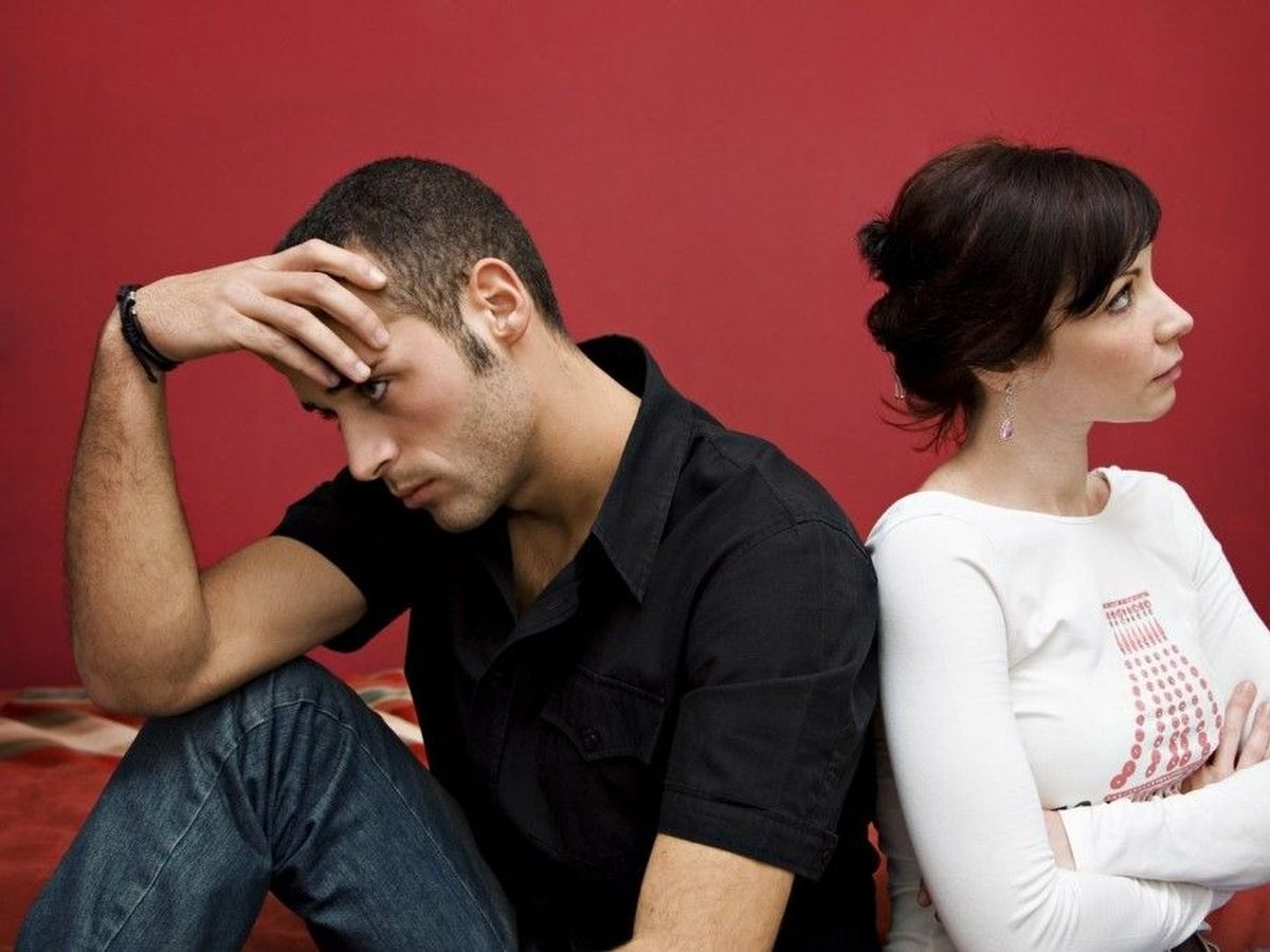 Bancul zilei de marți, 23 august 2022: Un tip manierat era obosit să fie sub papucul soției lui, așa că a mers la un psihiatru