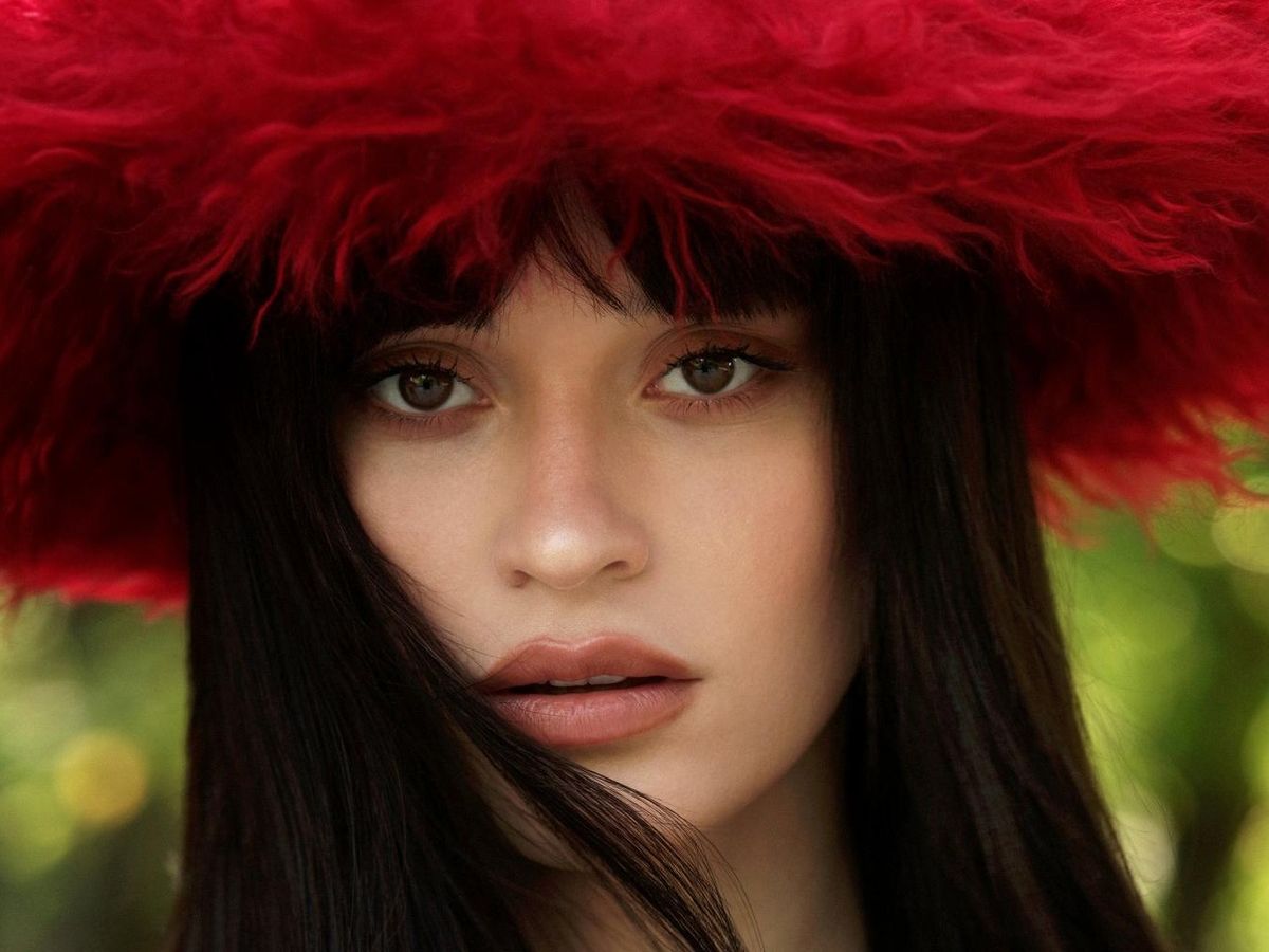 Irina Rimes a lansat Acasă Radio Edit