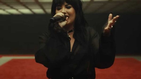 Demi Lovato a lansat o versiune live a piesei "29”