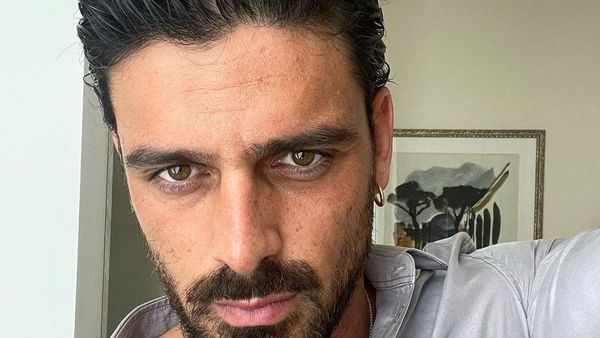 Michele Morrone și-a pregătit singur scenele de amor din filmele „365 de zile”: „Vreau să fiu real în tot ceea ce fac”