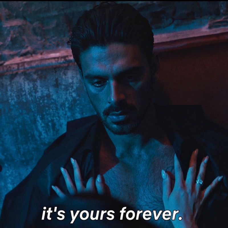 Michele Morrone și-a pregătit singur scenele de amor din filmele „365 de zile”: „Vreau să fiu real în tot ceea ce fac”