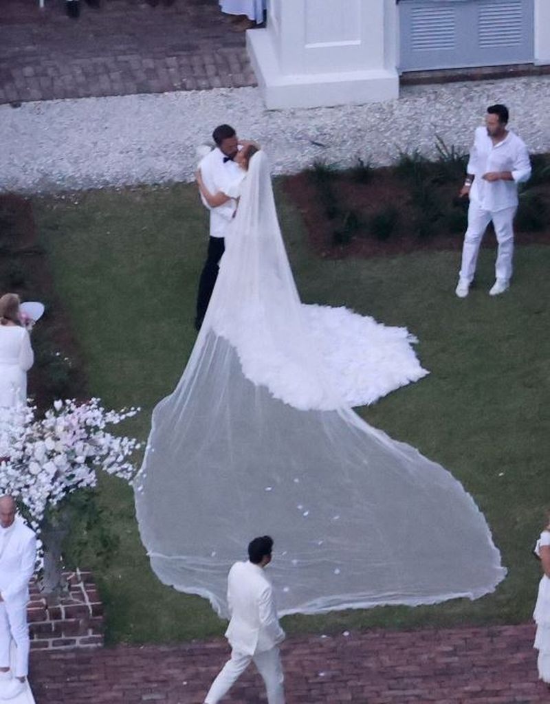 Jennifer Lopez, dezamăgită de unul dintre invitații de la nunta ei cu Ben Affleck