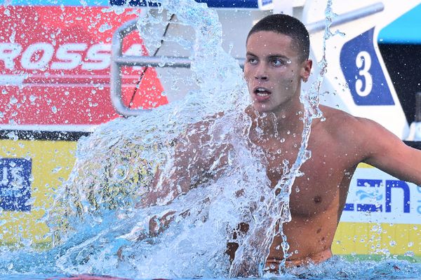 VIDEO: David Popovici, o nouă performanță! Sportivul a c&acirc;știgat medalia de aur la 200 m liber, la Campionatele Mondiale de &icirc;not pentru juniori