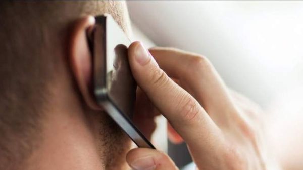 Bancul zilei de vineri, 2 septembrie 2022: Un tip sună la avocat: „Care e diferența?”