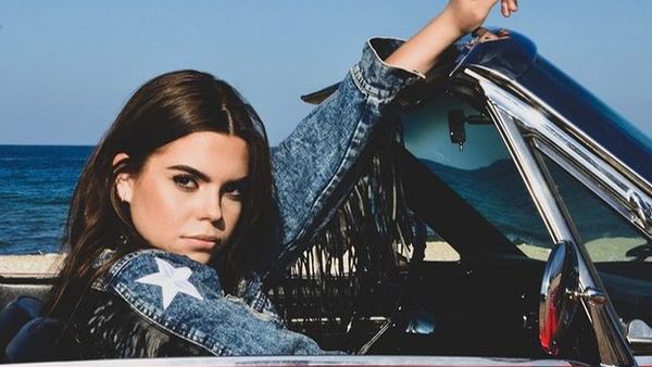 Alessiah a lansat piesa &bdquo;Breeze of Love&rdquo;