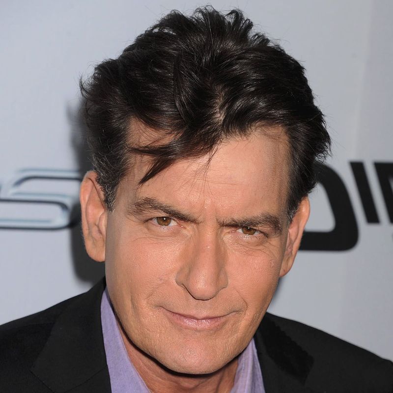 3 septembrie 2022: Charlie Sheen împlineşte 57 de ani.