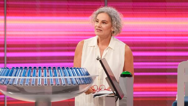 Maia Morgenstern, prima celebritate invitată la “Tu urmezi!”. Ce a spus marea actrița despre Dan Negru, prezentatorul show-ului 