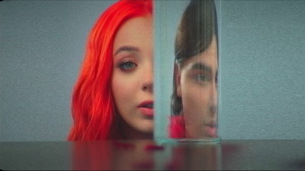 RARES X OLIVIA ADDAMS - Buchet De Trandafiri