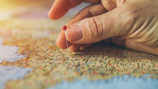 Horoscop 10 septembrie 2022. Zodia care va pleca într-o vacanță spontană