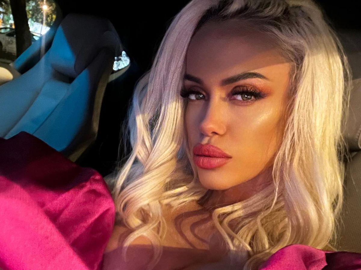 Anda Adam, noi declarații după ce s-a spus că şi-a pus invitaţii să-şi plătească nota