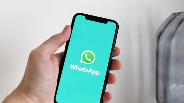 WhatsApp nu va mai funcționa pe anumite modele de telefoane. Vezi dacă și telefonul tău se află pe listă!