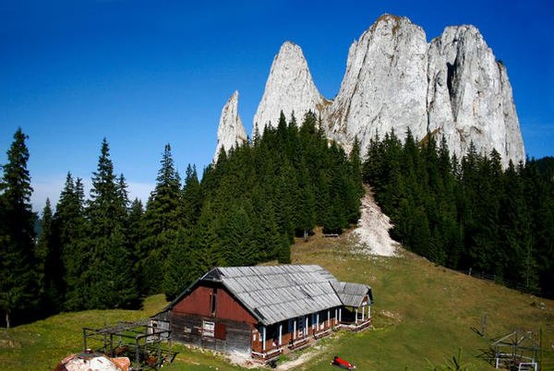 14 septembrie 2022: Ziua Muntelui. Cele mai frumoase trasee montane din România