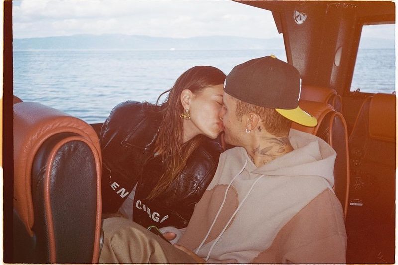 Justin Bieber și soția Hailey sărbătoresc 4 ani de căsnicie: „Cel mai bun prieten al meu”