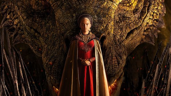 Emily Carey recunoaște că a fost &bdquo;speriată&rdquo; să filmeze scenele de amor din House Of The Dragon cu Paddy Considine din cauza diferenței de v&acirc;rstă: &bdquo;Am fost puțin &icirc;ngrijorată&rdquo;