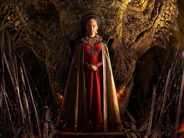 Emily Carey recunoaște că a fost &bdquo;speriată&rdquo; să filmeze scenele de amor din House Of The Dragon cu Paddy Considine din cauza diferenței de v&acirc;rstă: &bdquo;Am fost puțin &icirc;ngrijorată&rdquo;