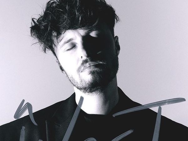 Florian Rus a lansat piesa &bdquo;&Icirc;ncet&rdquo;