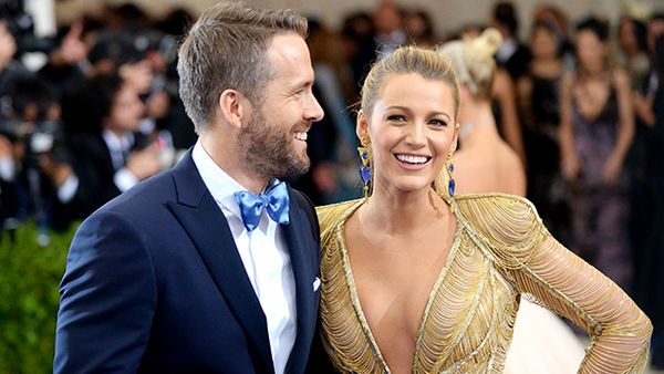 Blake Lively este &icirc;nsărcinată și așteaptă al patrulea copil cu Ryan Reynolds. Primele imagini cu burtica de graviduță