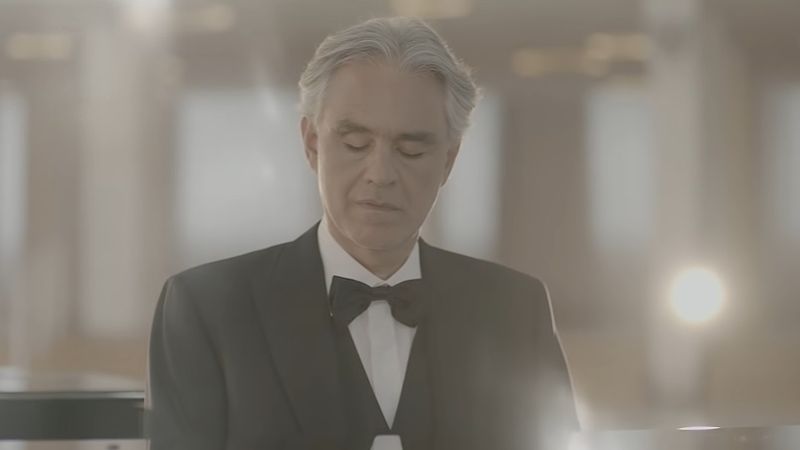 Andrea Bocelli &icirc;și serbează ziua de naștere pe 22 septembrie. C&acirc;ți ani &icirc;mplinește?