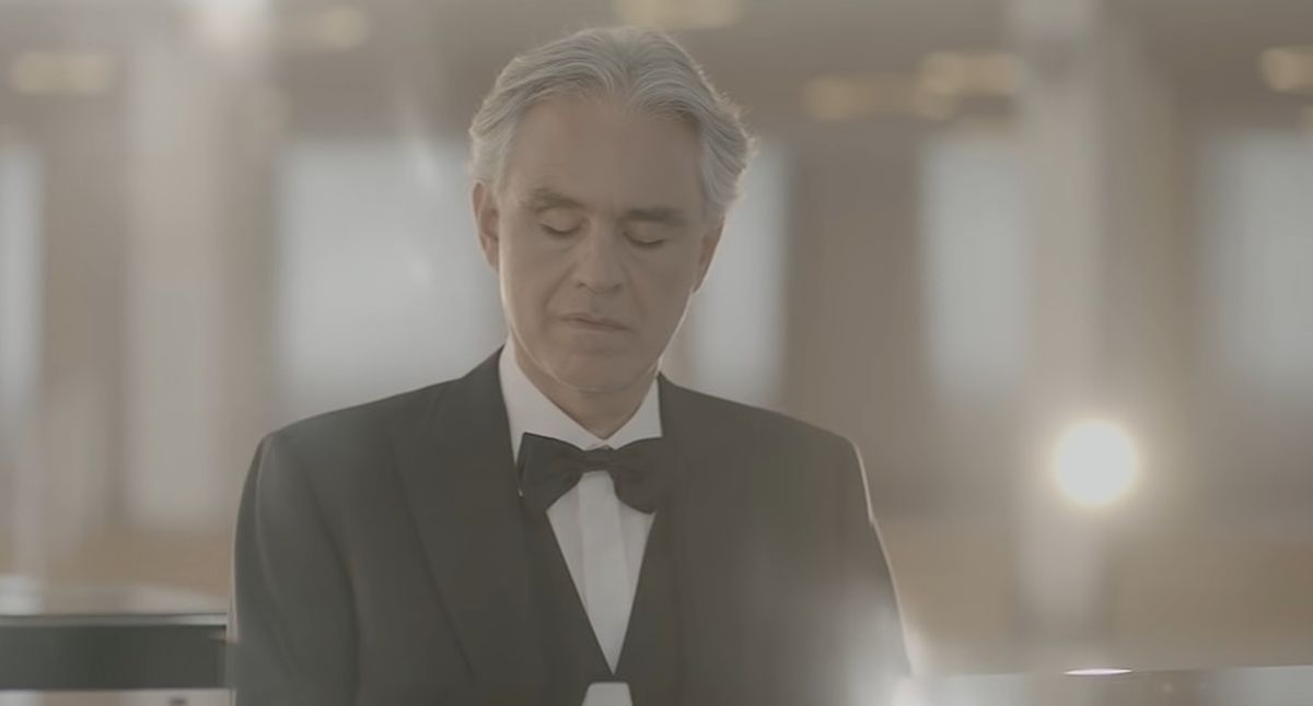  Andrea Bocelli 