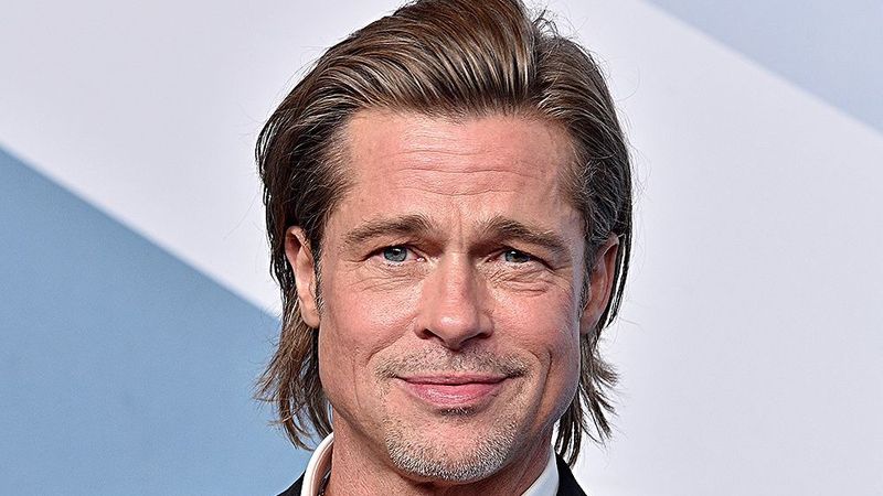 Brad Pitt și-a uimit fanii debut&acirc;nd ca sculptor: &bdquo;Pentru mine este vorba de auto reflecție&rdquo;. Vezi unde pot fi admirate lucrările