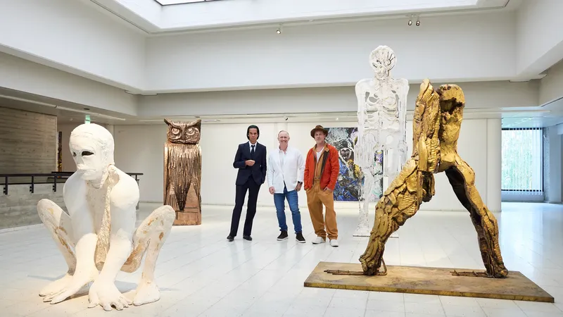 Brad Pitt și-a uimit fanii debutând ca sculptor: „Pentru mine este vorba de auto reflecție”. Vezi unde pot fi admirate lucrările