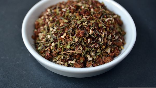 23 septembrie 2022: Ziua Zatarului. Lucruri mai puțin cunoscute despre acest condiment