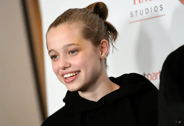 Fiica Angelinei Jolie, Shiloh, are o pasiune pentru streetdance. Vezi clipul cu adolescenta, dans&acirc;nd pe piesa lui Doja Cat!