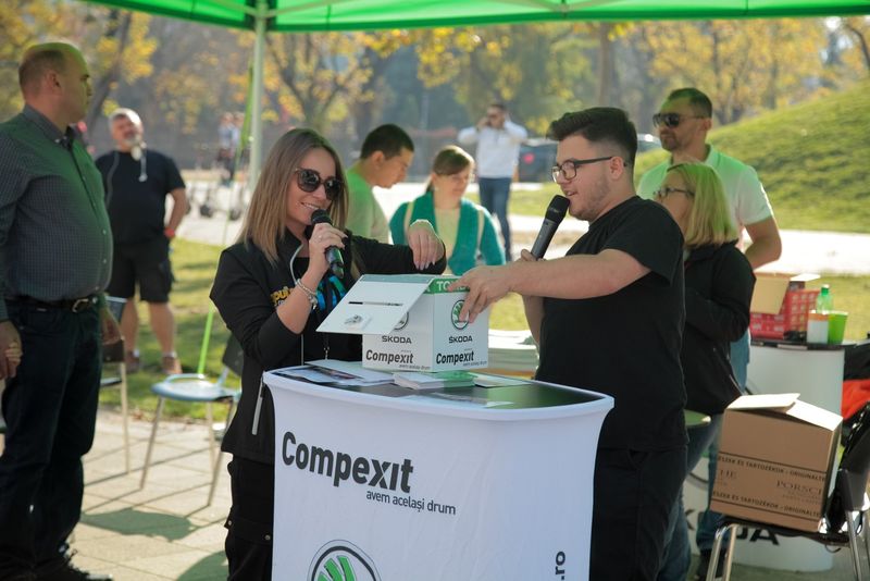 Ce faci în weekend în Cluj? Even Steven și Mihai Hînda sunt live de la Caravana Skoda Compexit. Hai și tu