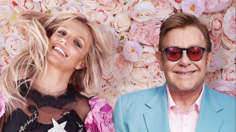 VIDEOCLIP: Elton John, Britney Spears - Hold Me Closer