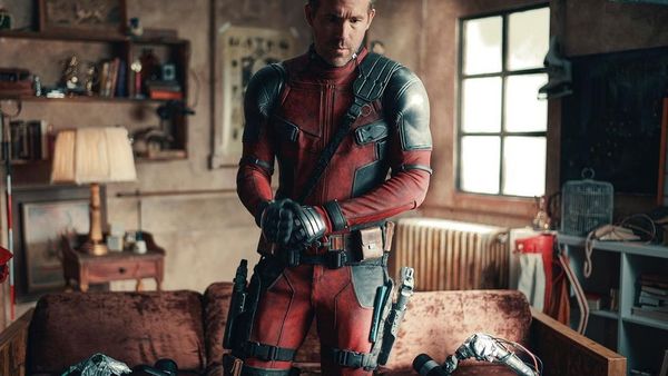 Ryan Reynolds a făcut marele anunț! Hugh Jackman se &icirc;ntoace &icirc;n rolul lui Wolverine &icirc;n &bdquo;Deadpool 3&rdquo;