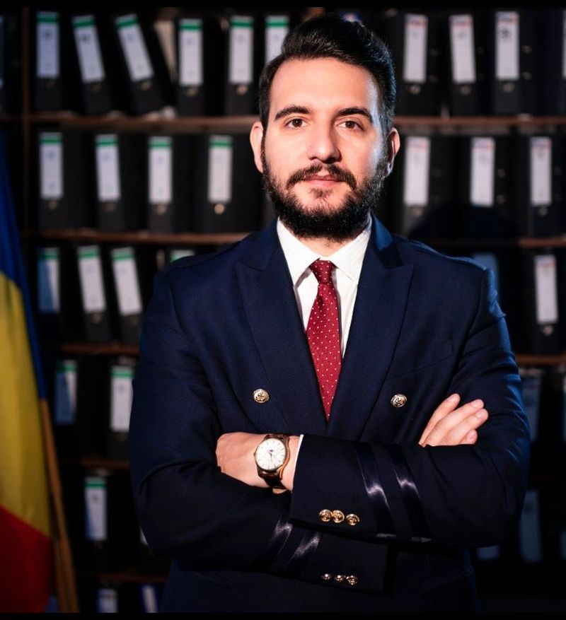 Cât te costă să te dai cu rolele prin casă?