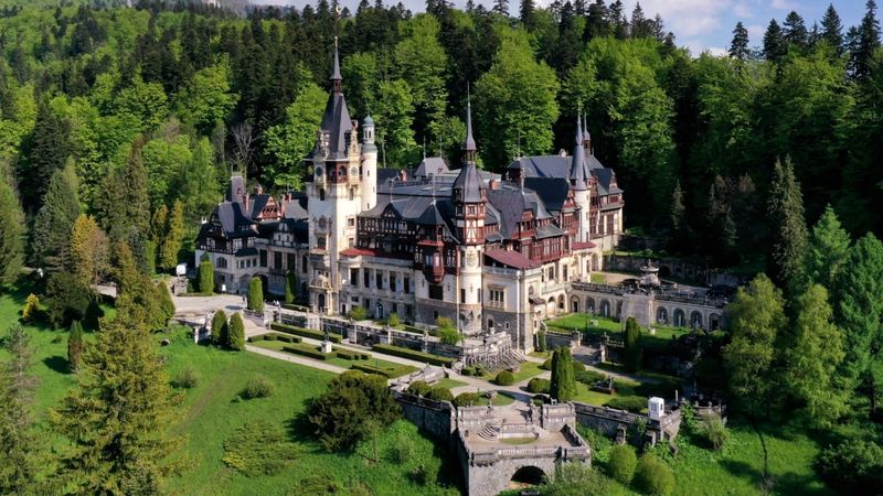 3 octombrie 2022: Ziua Mondială a Arhitecturii. Care sunt abilitățile de top de care ai nevoie pentru a fi arhitect?