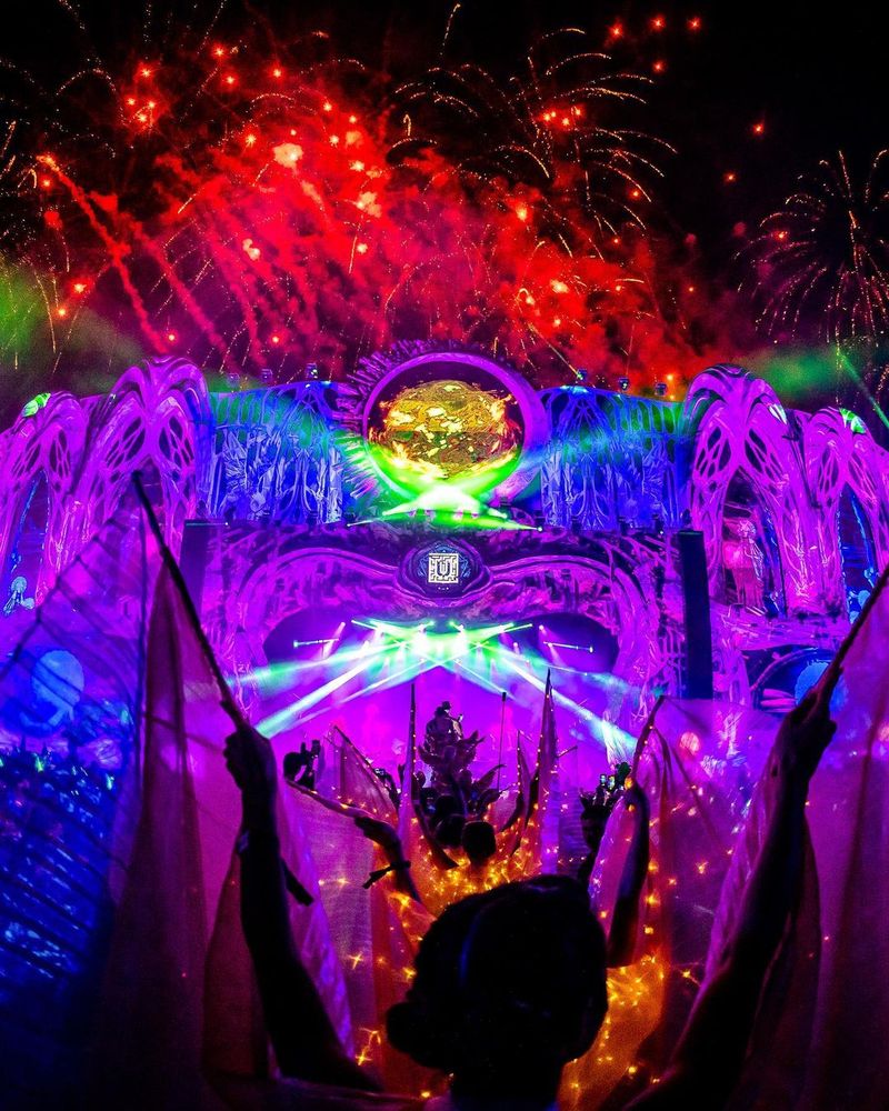 S-a anunțat când va avea loc UNTOLD 2023! Personaje surprinzătoare vor scrie o nouă poveste din universul magic al festivalului ajuns la cea de opta ediție