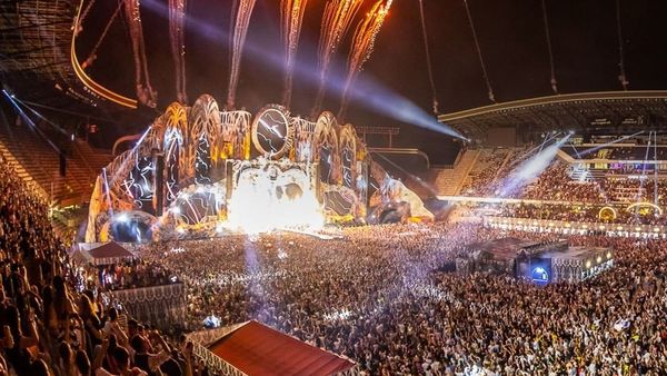 S-a anunțat când va avea loc UNTOLD 2023! Personaje surprinzătoare vor scrie o nouă poveste din universul magic al festivalului ajuns la cea de opta ediție