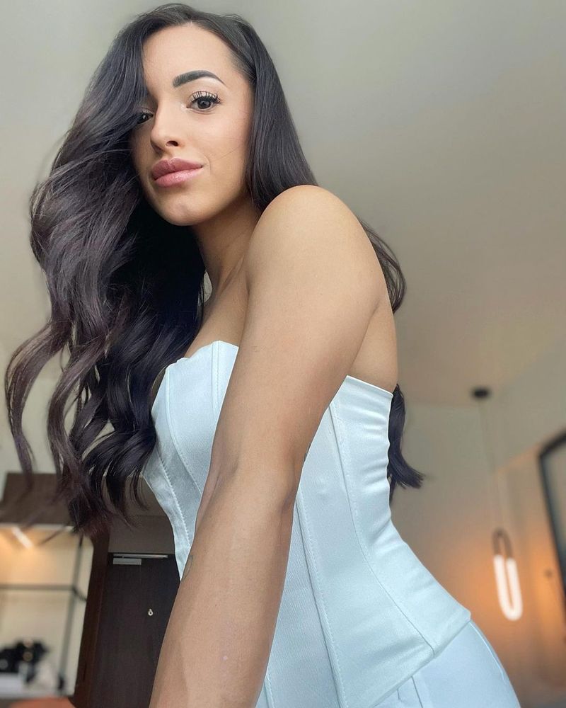 Larisa Iordache a vorbit pentru prima dată despre despărțirea de iubitul ei: „Am suferit după această despărțire, tocmai de aia am și slăbit”