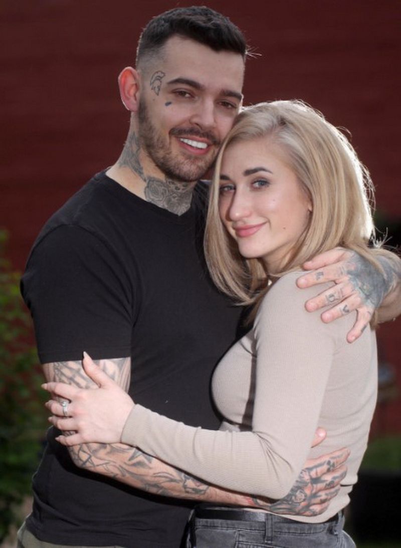 Refugiata din Ucraina, părăsită de britanic, a fost arestată de două ori