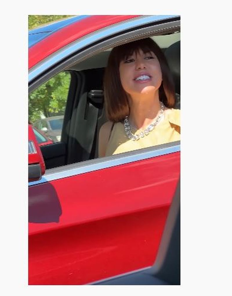 Eva Măruță, geloasă după ce tatăl ei a complimentat-o pe Denise Rifai: „Nimeni nu e superb în afară de mama”. Cum a reacționat Andra